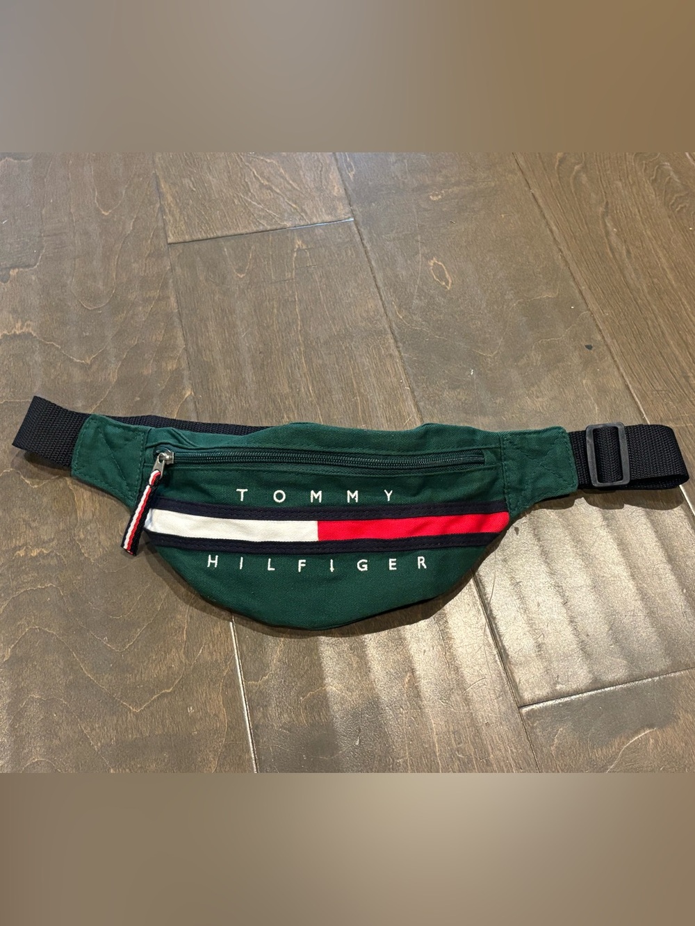 Tommy Hilfiger Vintage Y2K Fanny Pack Green Red White Navy Waist Bag